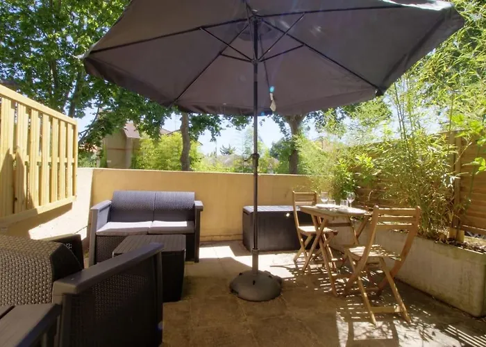 Parking Terrasse Fibre Apartment