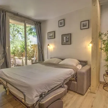 Parking Terrasse Fibre 아파트